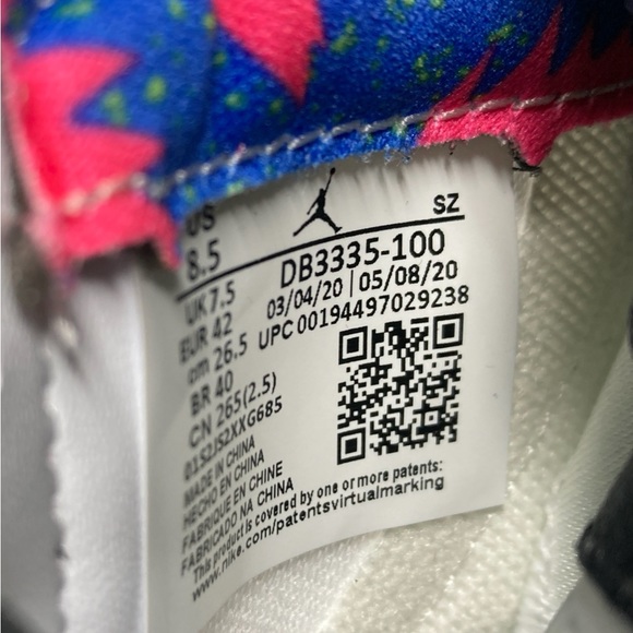 Jordan 5 Retro 'Alternate Bel-Air'

Size 8.5 - Picture 6 of 7